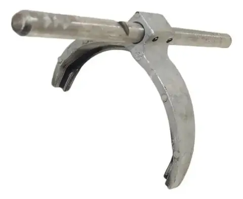 Garfo 1/2 Marcha VW Constellation 17280