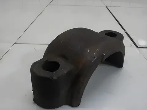 Tampa Suporte Barra Torção MB Axor Actros