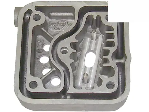 Cabeçote Compressor para MB 712C 914C 1215C