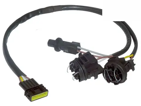 Chicote Farol para Ford Cargo 2000/2006