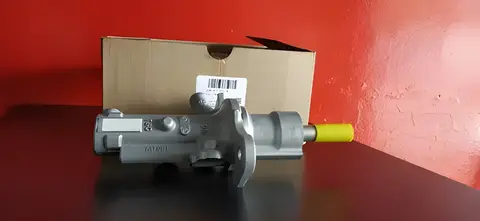 Cilindro Mestre Freio para VW Delivery Novo