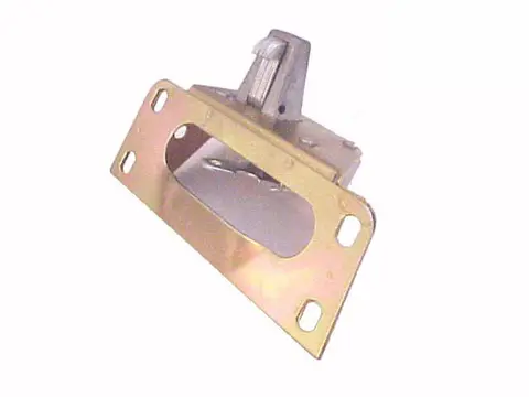 Fecho Inferior Capô para MB L1113 a 2213
