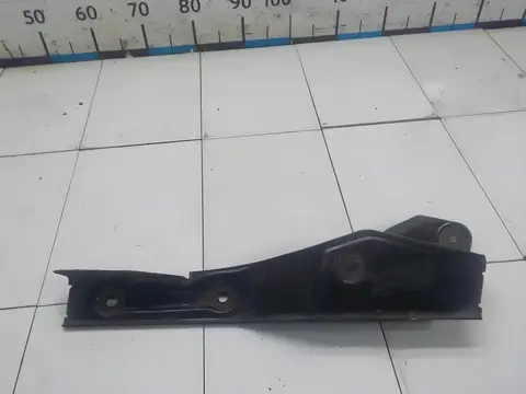 Suporte Traseiro LE Estribo Cabine