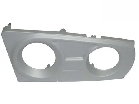 Moldura Farol Lado Direito para Iveco