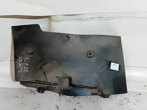 Protetor Inf Cabine para Iveco Tector Cursor