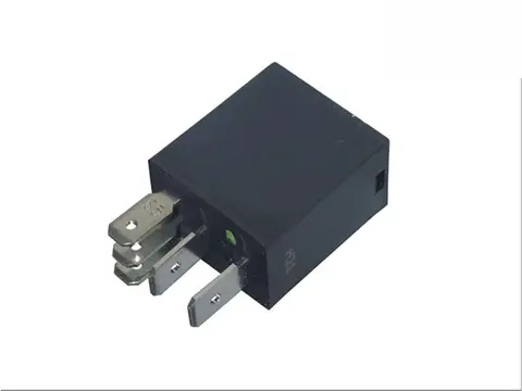 Relé Reboque 24V para MB Axor Accelo O500
