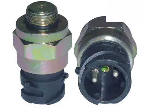 Sensor Luz Freio para Volvo FH Fl FM NH BRC