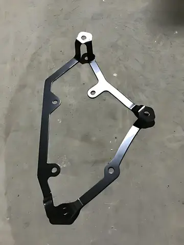 Suporte Farol de Teto Alto Esquerdo para Scania