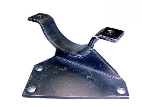 Suporte Tubo Motor para Scania 113
