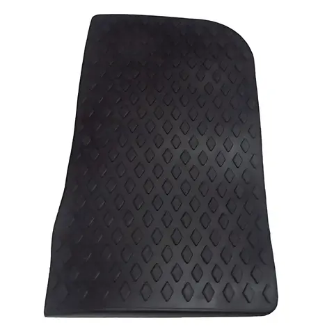 Tapete Estribo LE VW Worker 13-180 24-220