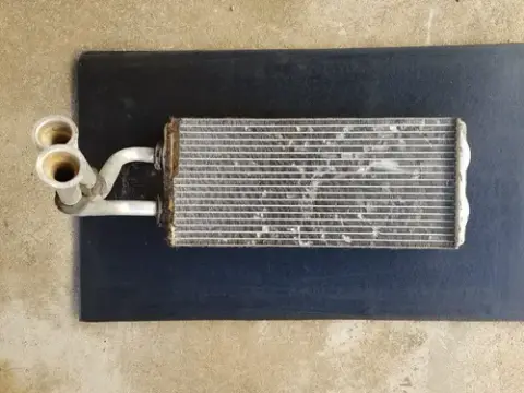Radiador Ar Quente - MBB Axor Atego